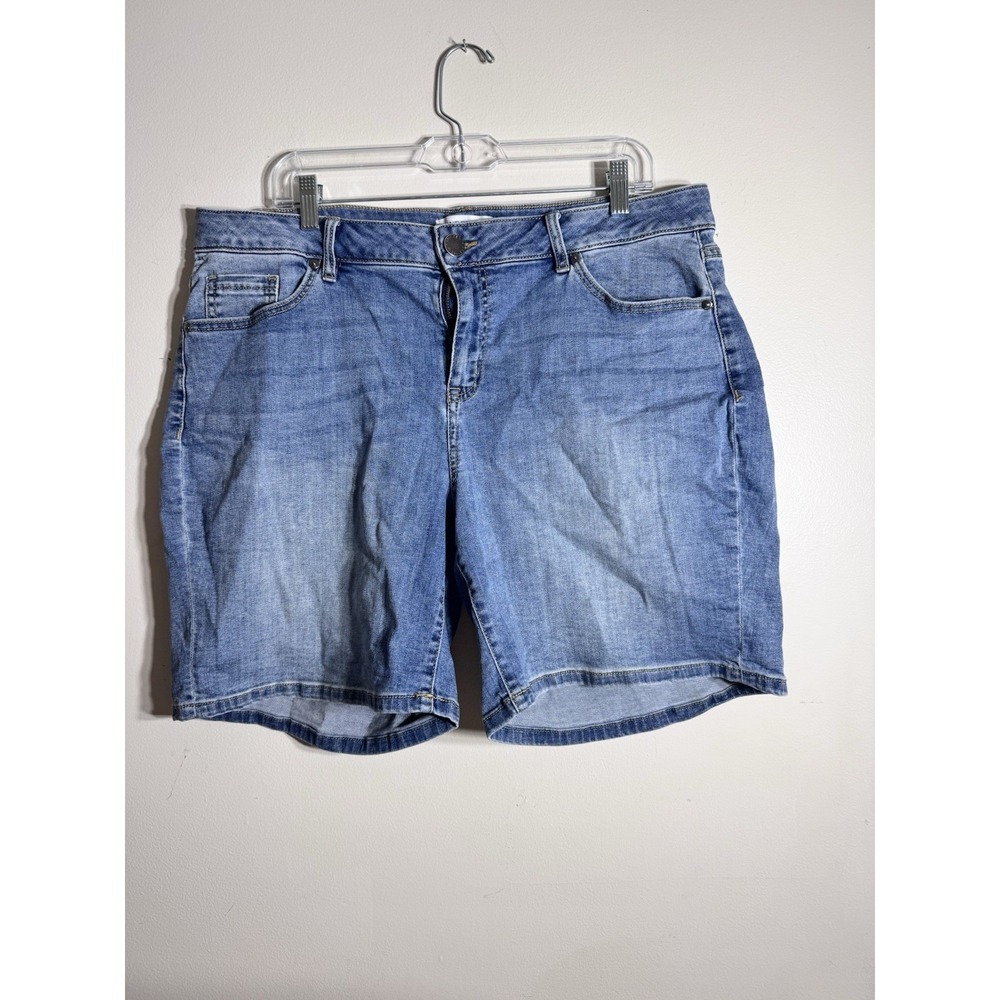 Lane Bryant Woman's Jean Shorts Sz 16 Girlfriend Mid-Rise